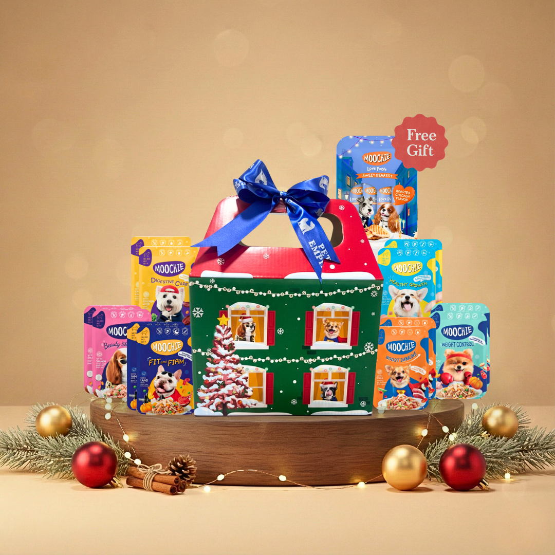 Pets Empire Moochie Christmas Hamper for Dogs – 2×Each Flavor + 1 Extra Variety Pack FREE (13 Pouches)
