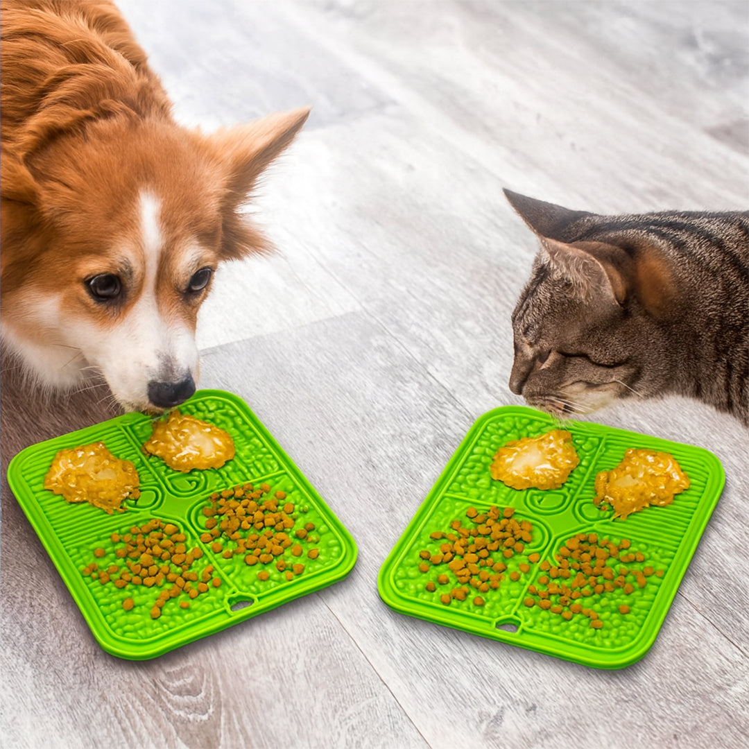 Pets Empire Dog Lick Pad – Silicone Washing Distraction Mat